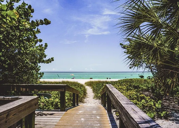 Tropical Villas Of Venice Beach